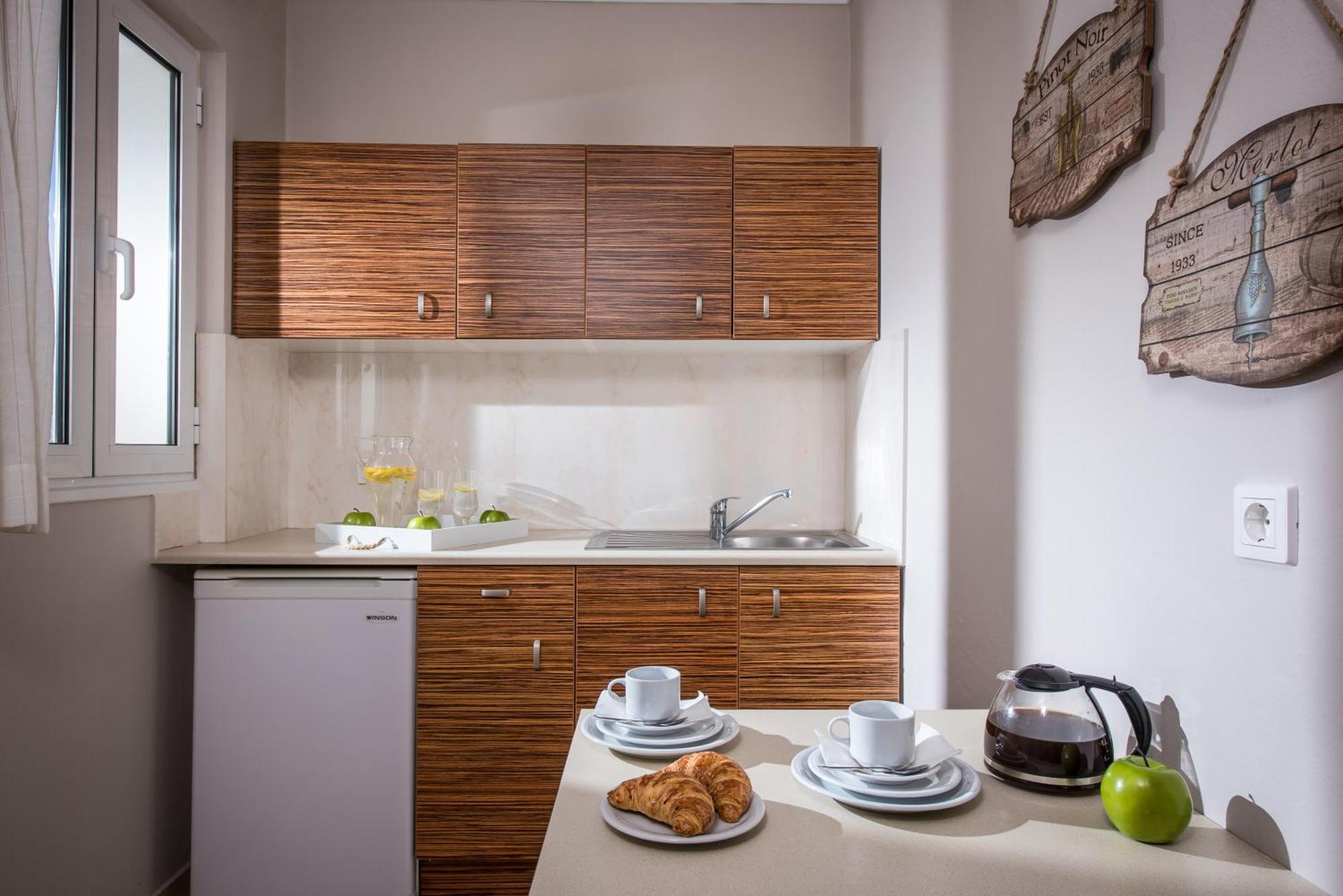 Ammos Boutique Apartments & Suites Malia  Bilik gambar